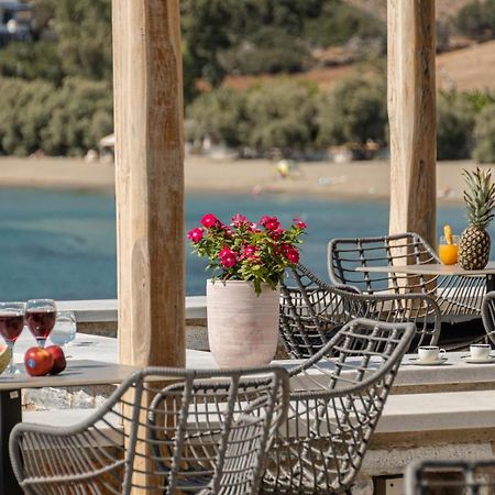 Porto Dema Luxury Suites Đảo Skhoinoussa Ngoại thất bức ảnh