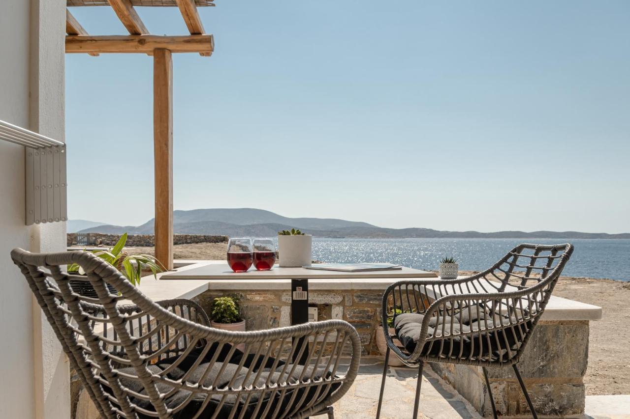 Porto Dema Luxury Suites Đảo Skhoinoussa Ngoại thất bức ảnh
