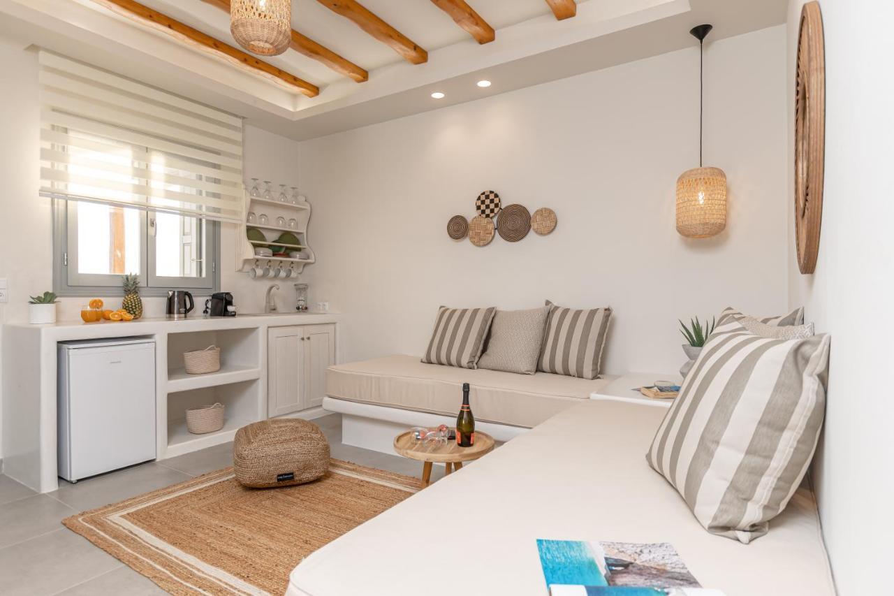 Porto Dema Luxury Suites Đảo Skhoinoussa Ngoại thất bức ảnh