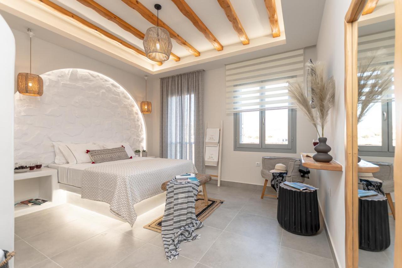 Porto Dema Luxury Suites Đảo Skhoinoussa Ngoại thất bức ảnh