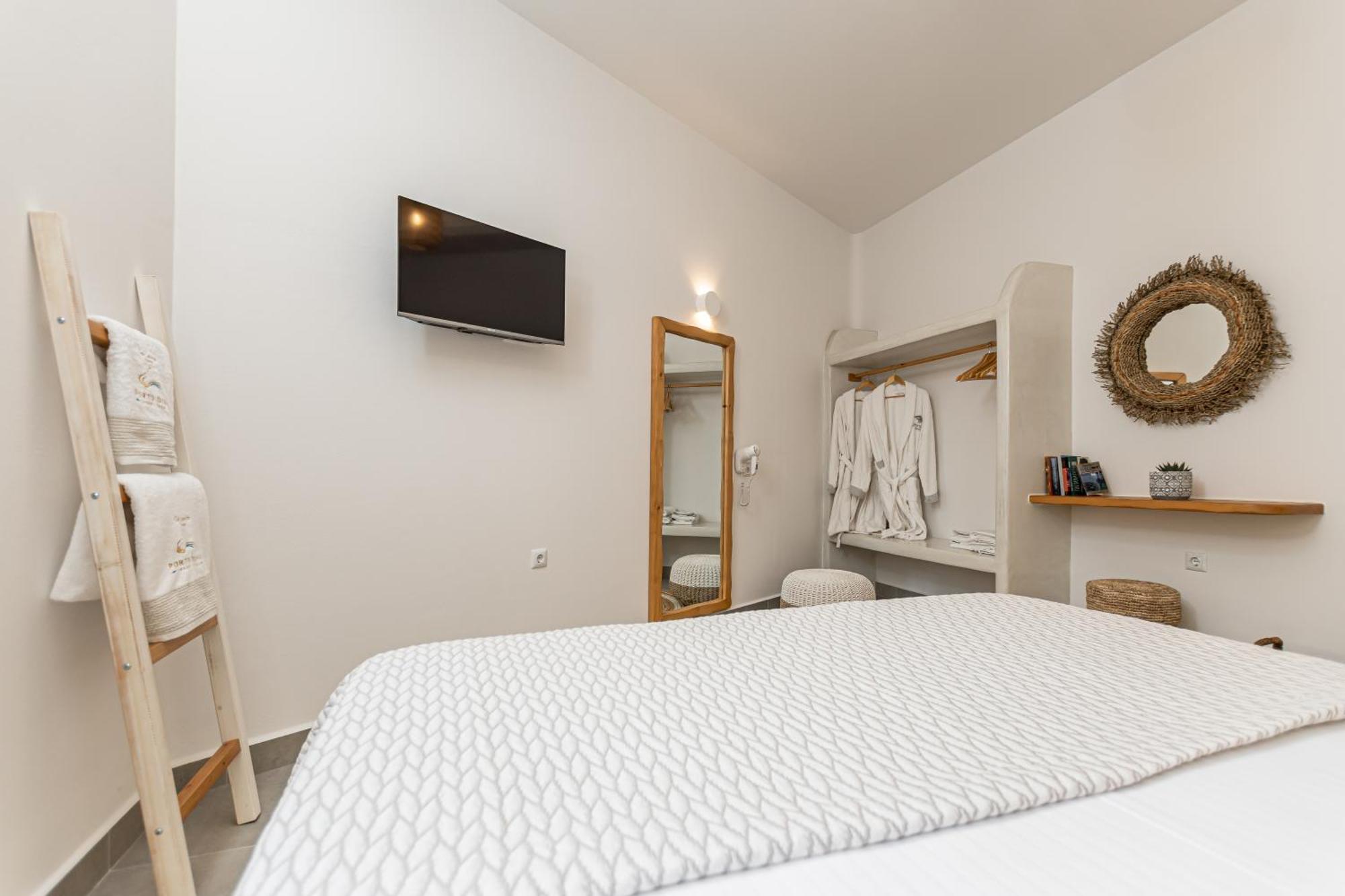 Porto Dema Luxury Suites Đảo Skhoinoussa Ngoại thất bức ảnh