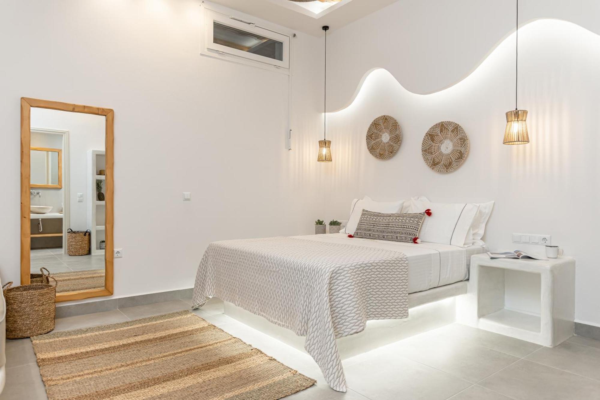 Porto Dema Luxury Suites Đảo Skhoinoussa Ngoại thất bức ảnh