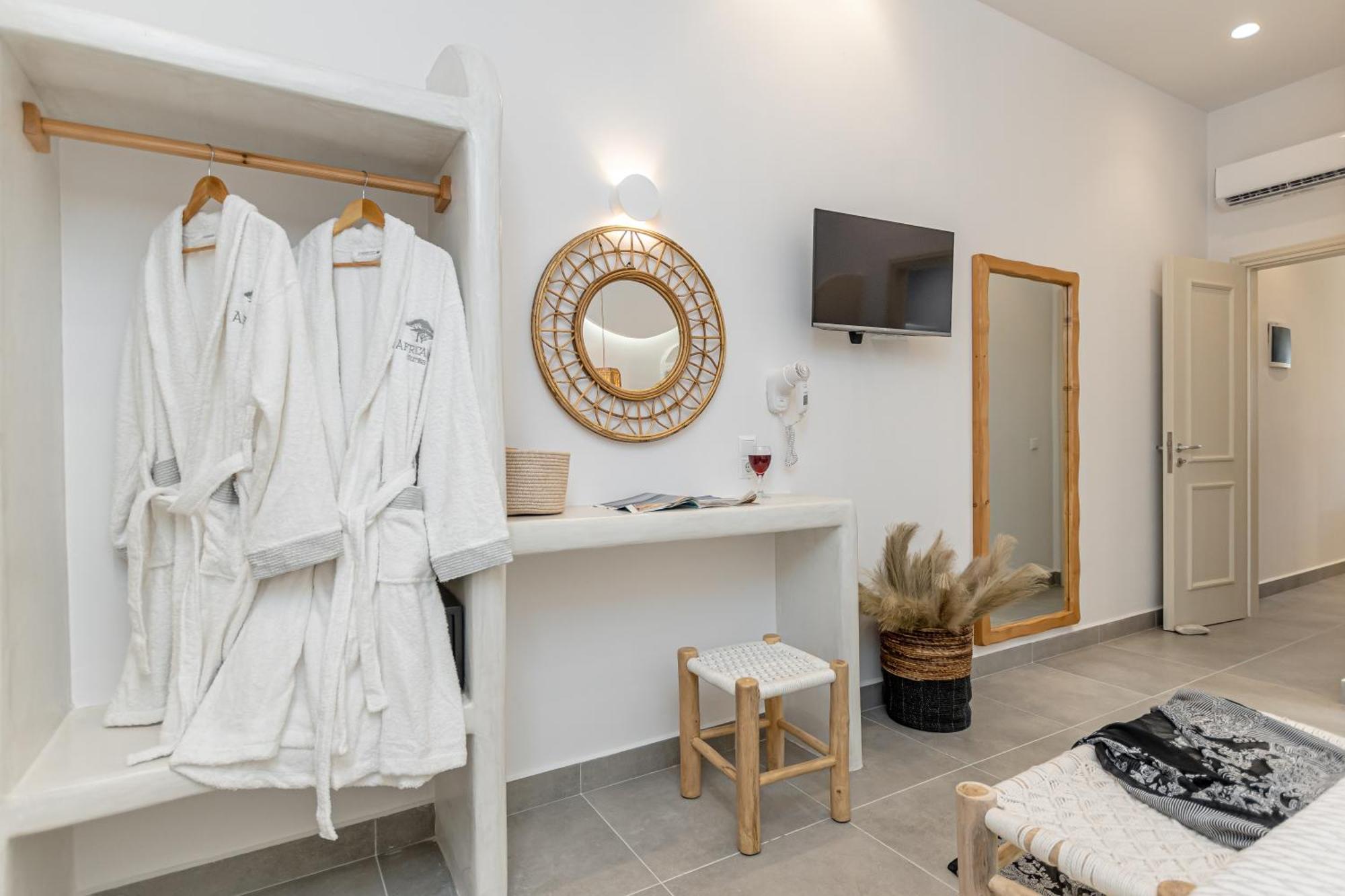 Porto Dema Luxury Suites Đảo Skhoinoussa Ngoại thất bức ảnh