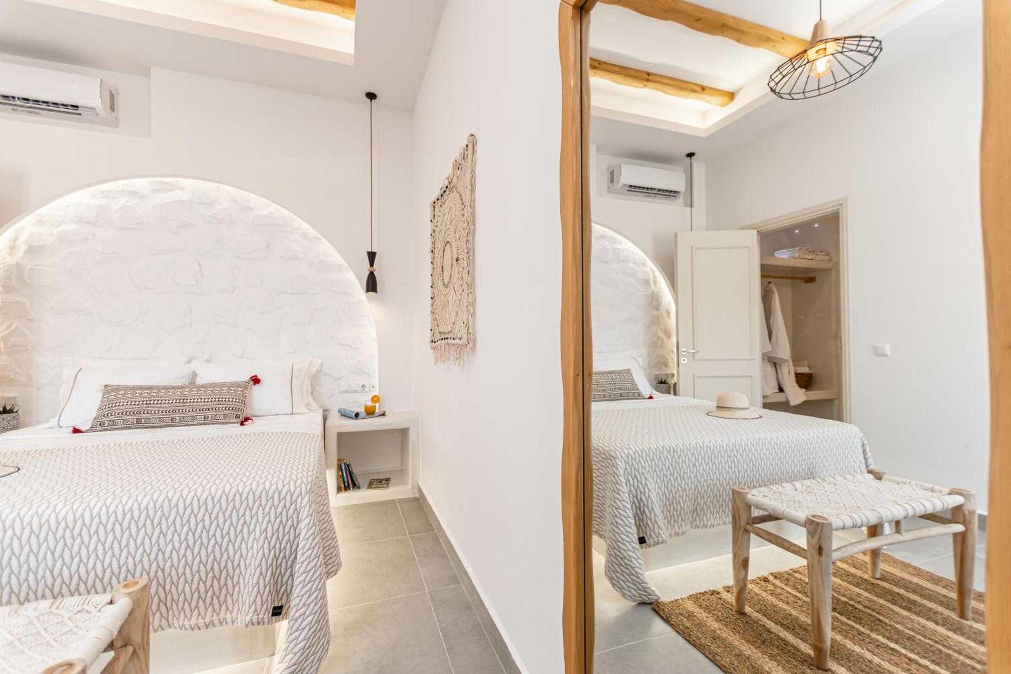 Porto Dema Luxury Suites Đảo Skhoinoussa Ngoại thất bức ảnh