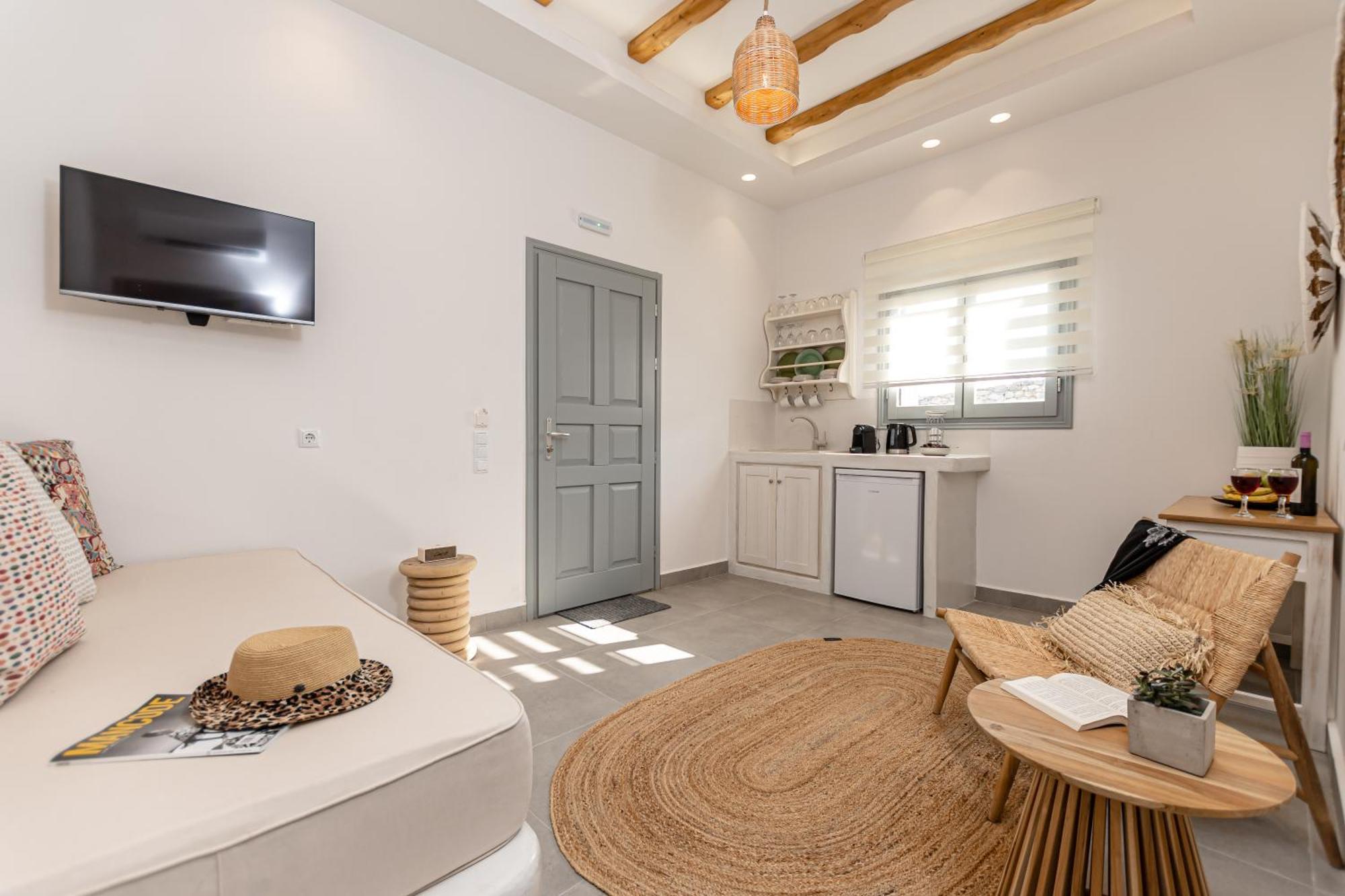Porto Dema Luxury Suites Đảo Skhoinoussa Ngoại thất bức ảnh